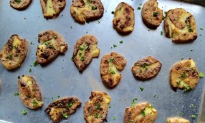 Crispy Smashed Potatoes - Foodie Goes Healthy